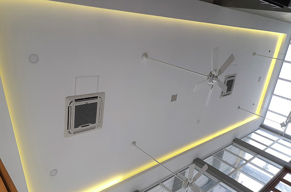 Mirissa Ceiling 1